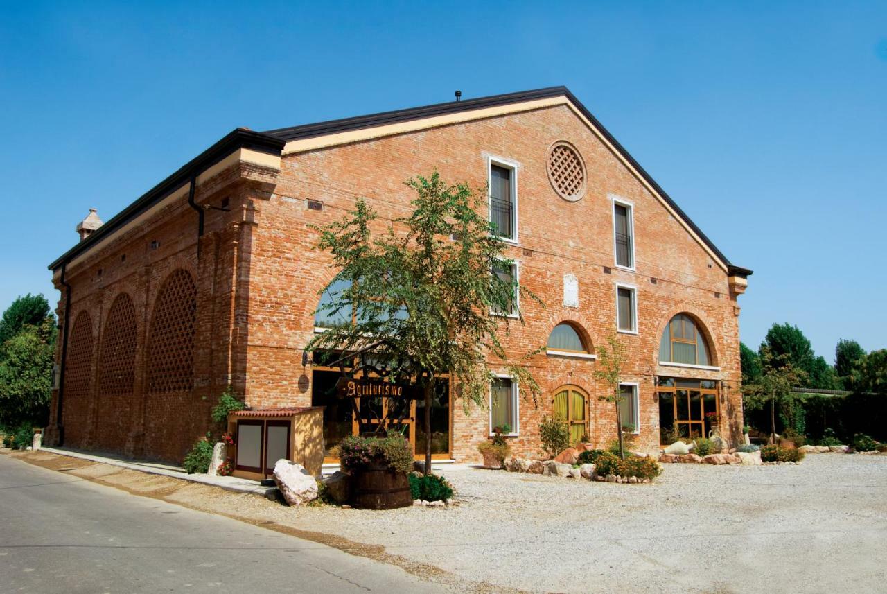 All'Albaro Agriturismo Salizzole Exterior photo